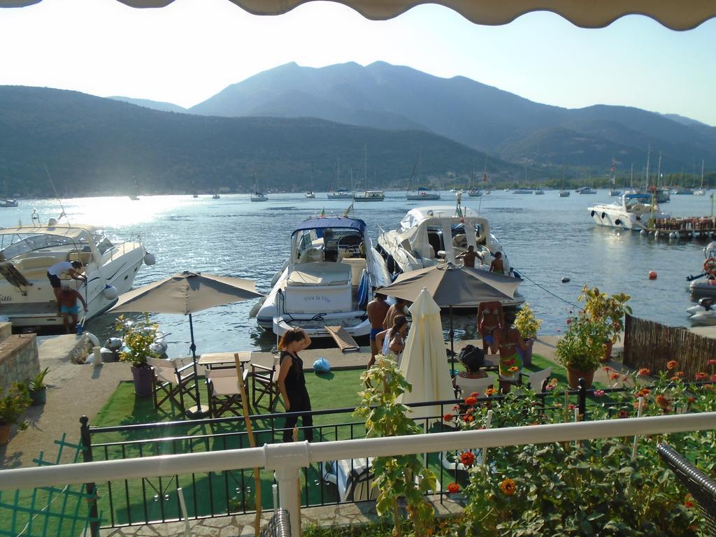 Stella 'S Sea Front Apartments Γένι Εξωτερικό φωτογραφία