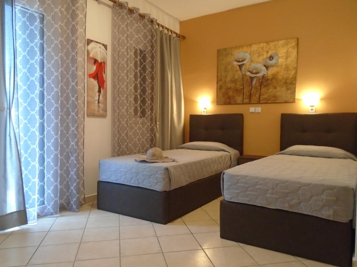 Stella 'S Sea Front Apartments Γένι Εξωτερικό φωτογραφία