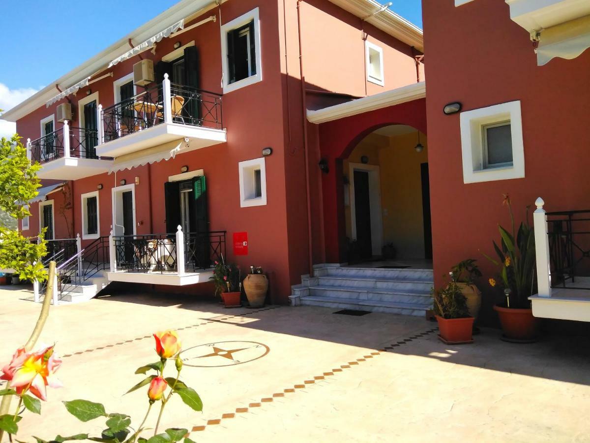 Stella 'S Sea Front Apartments Γένι Εξωτερικό φωτογραφία